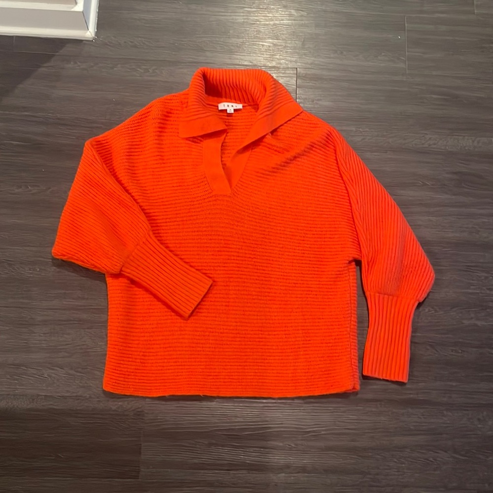 THML - Light Sweater. Size M
